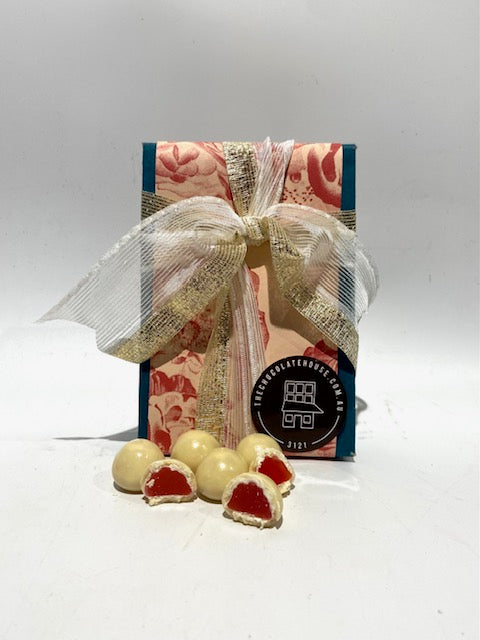 White Chocolate Raspberries Gift Pack 200g – The Chocolate House Richmond