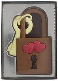 Love Lock- Milk Chocolate 40g